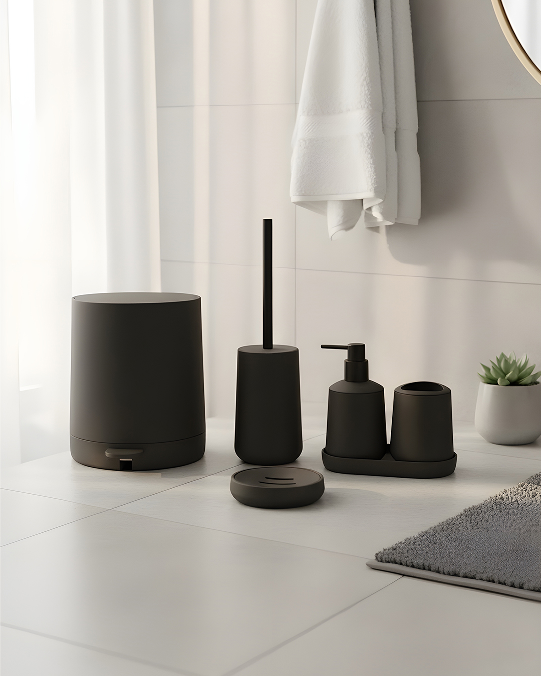 YUVARLAK SİYAH 5 PARÇA BANYO SETİ 