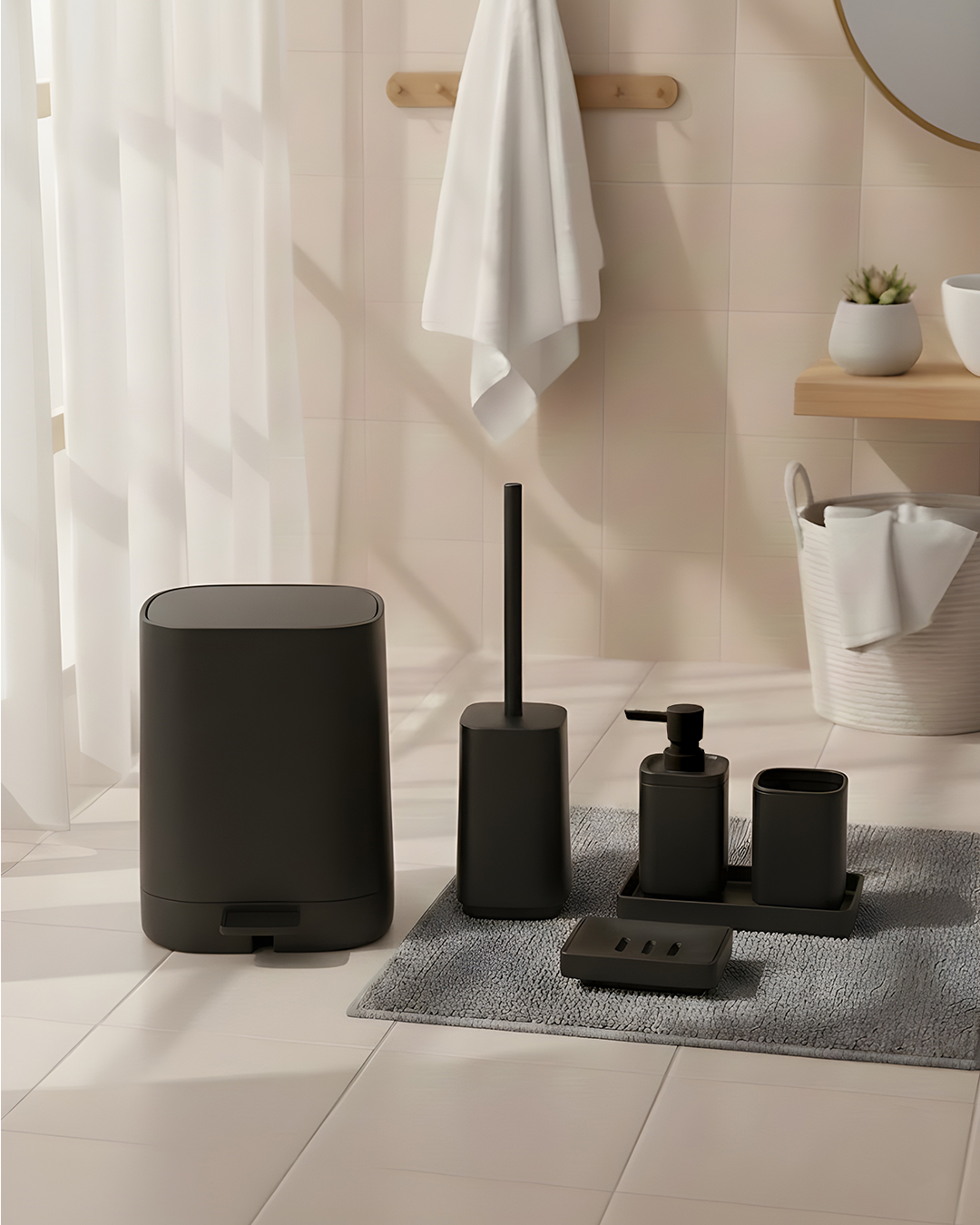 KARE SİYAH 5 PARÇA BANYO SETİ